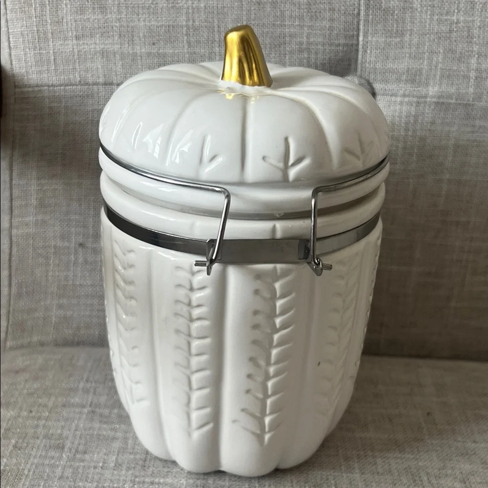 White Ceramic Pumpkin Canister with Gold Stem